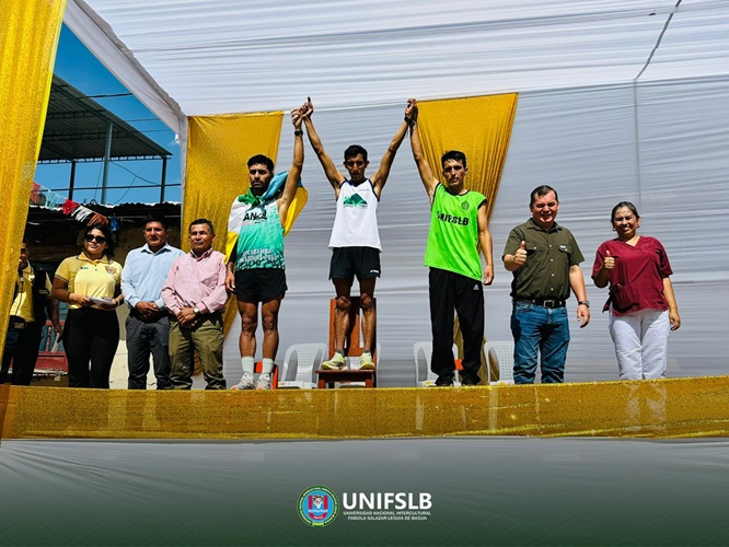 ¡Orgullo universitario en la gran maratón de Copallín!