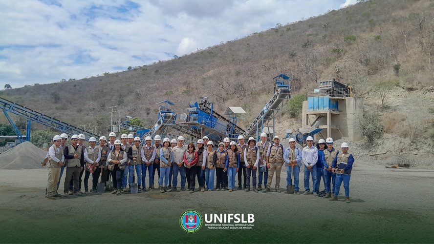 Formando ingenieros desde la base: visita técnica a planta de concreto