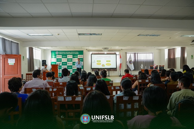 ¡El emprendimiento despega en TAKATNUM 2025-II!