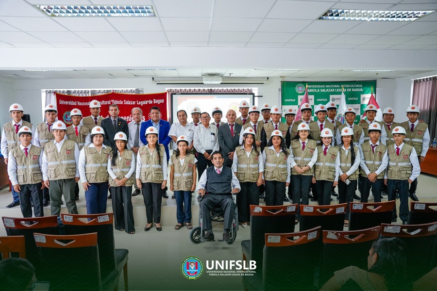 Ingeniería Civil da la bienvenida a sus ingresantes 2026-I con significativa ceremonia académica en la UNIFSLB